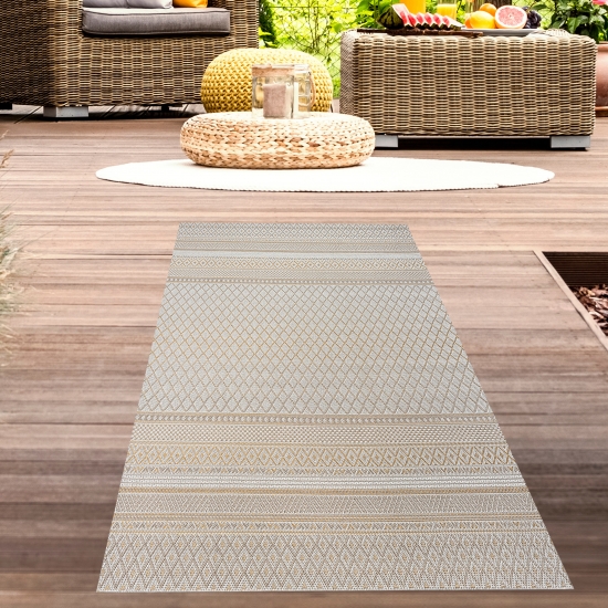 Preview: Moderner In- & Outdoorteppich – Ethno-Design mit geometrischem Muster in Beige-Gelb Preview: Moderner In- & Outdoorteppich – Ethno-Design mit geometrischem Muster in Beige-Gelb