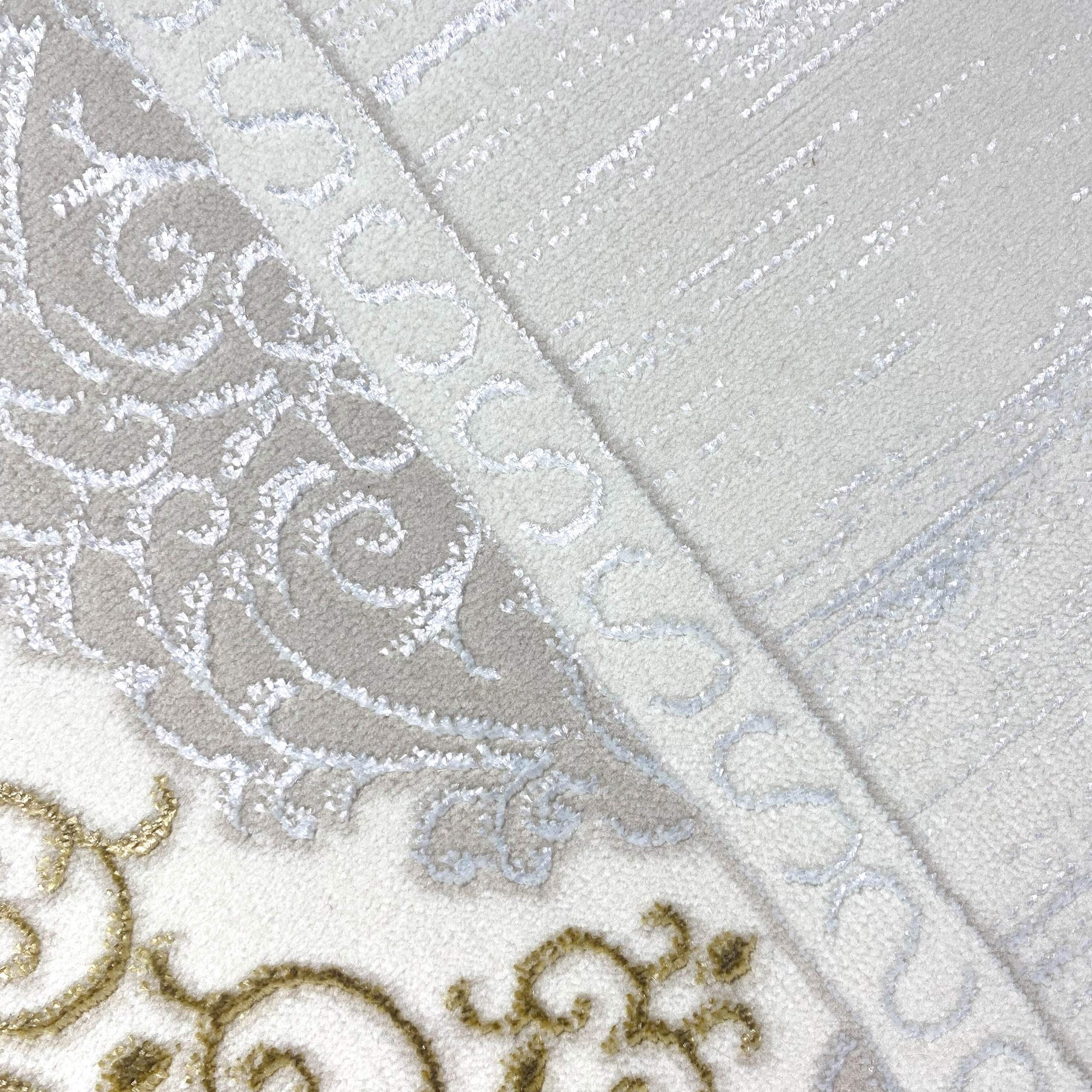 Teppich mit orientalischem Flair weiß | grau luxuriös | CARPETIA gold 