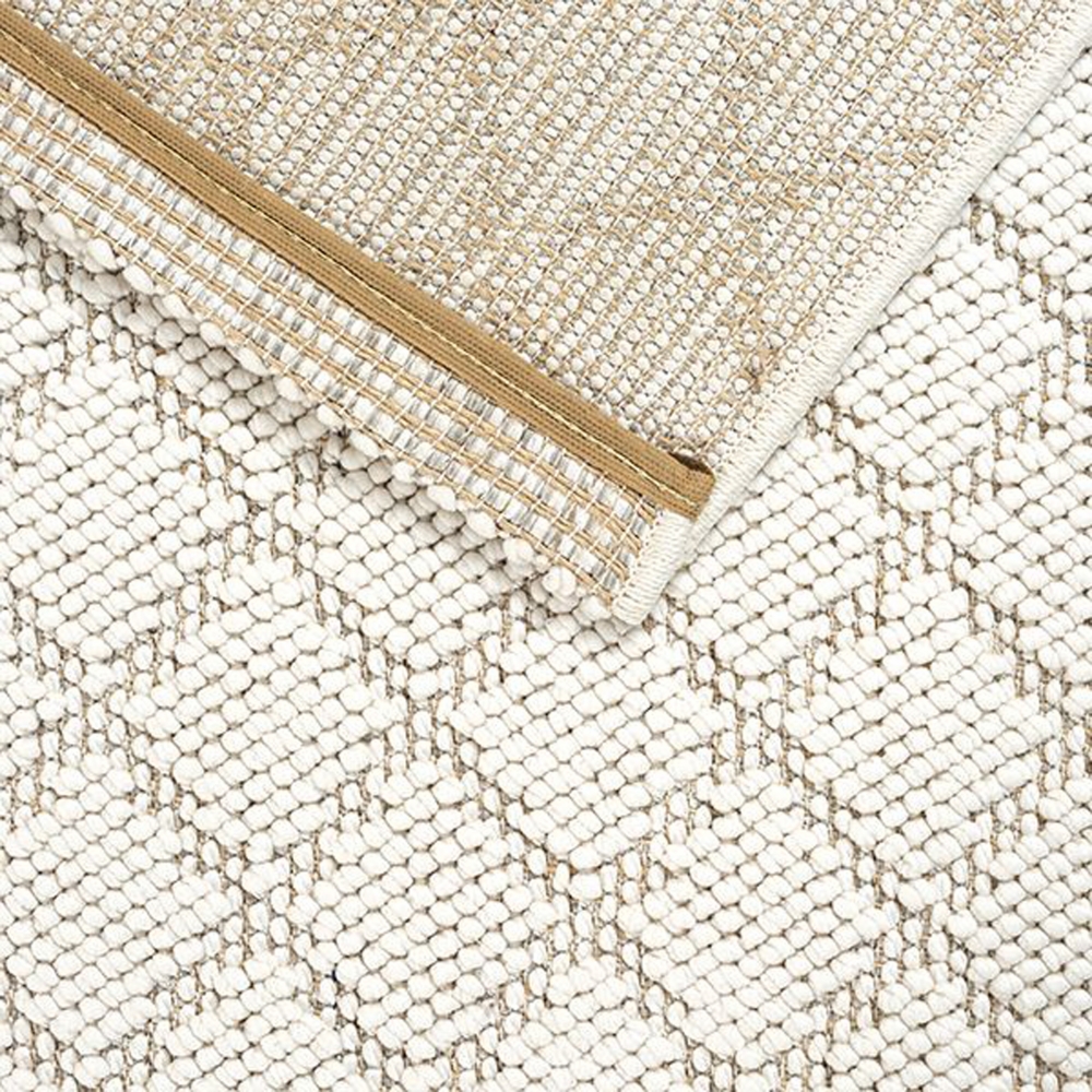 Wohnzimmerteppich flach mit geometrischem Rautenmuster in creme